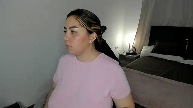 brithany olson25 online show from 28, 3, 2026