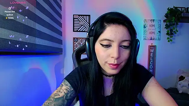 love sharol  online show from 22, 2, 2025