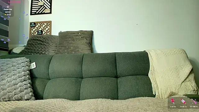 love sharol  online show from 30, 10, 2025