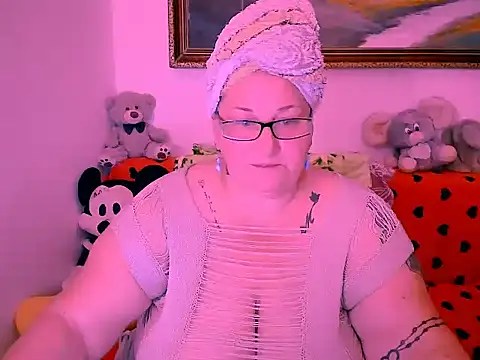 mayamayx online show from 23, 10, 2025