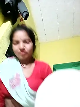 Bhuvi Bedi online show from 2, 2, 2025