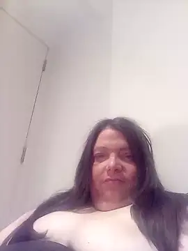 HotHornyEmmaX online show from 6, 2, 2025