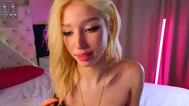 Snapshot of SallyCha chatting on 1, 12, 2025 SallyCha online show from 1, 12, 2025