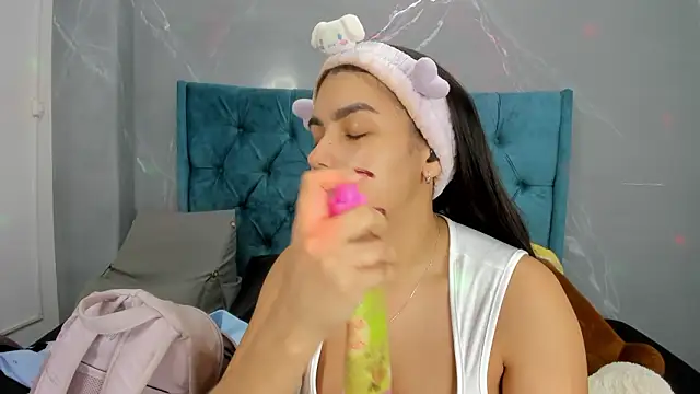 Snapshot of fierygroup chatting on 4, 2, 2026 fierygroup online show from 4, 2, 2026