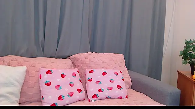 Snapshot of MarthaSimons chatting on 8, 4, 2026 MarthaSimons online show from 8, 4, 2026