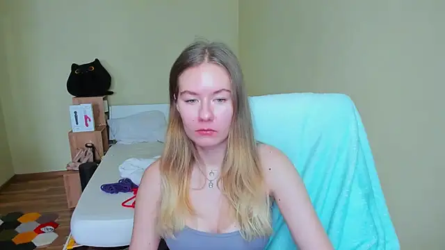 EmilyPaw online show from 21, 3, 2025