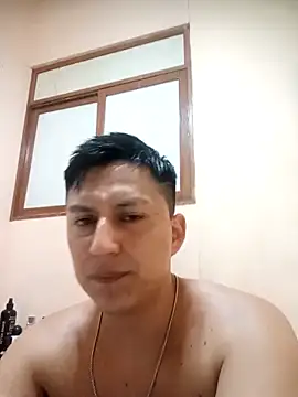 Snapshot of LuisMex1998 chatting on 6, 5, 2026 LuisMex1998 online show from 6, 5, 2026