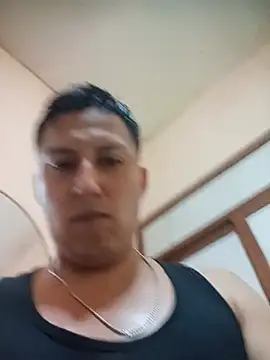 Snapshot of LuisMex1998 chatting on 2, 6, 2026 LuisMex1998 online show from 2, 6, 2026