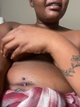 MidnightMuse666 online show from 1, 2, 2026