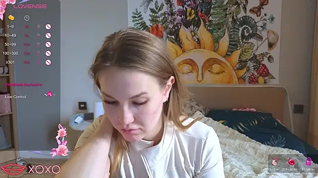 Snapshot of DianaShermy chatting on 16, 12, 2025 DianaShermy online show from 16, 12, 2025