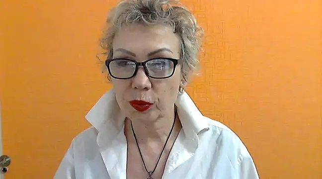 Snapshot of NessyJenixs chatting on 7, 3, 2025 NessyJenixs online show from 7, 3, 2025