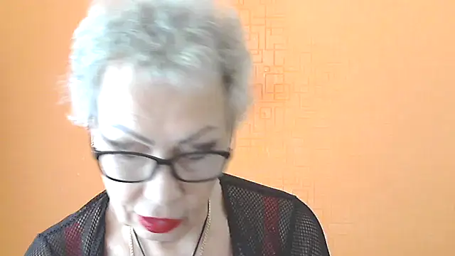 Snapshot of NessyJenixs chatting on 29, 10, 2025 NessyJenixs online show from 29, 10, 2025