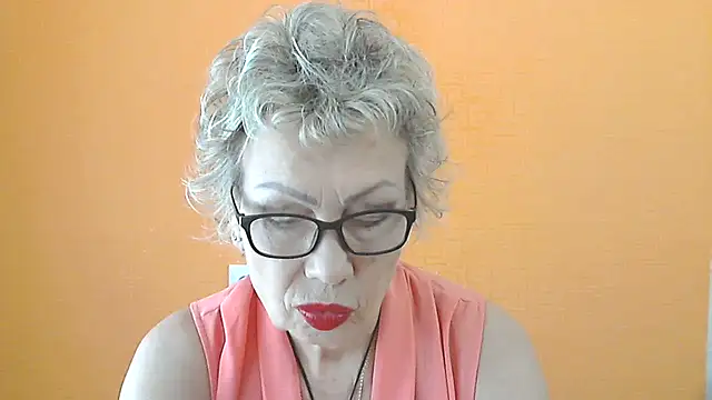 Snapshot of NessyJenixs chatting on 25, 6, 2026 NessyJenixs online show from 25, 6, 2026
