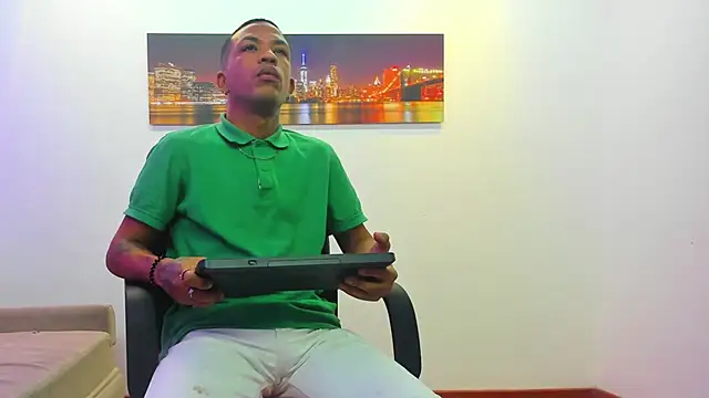 Snapshot of carlos_alber12 chatting on 5, 2, 2025 carlos alber12 online show from 5, 2, 2025