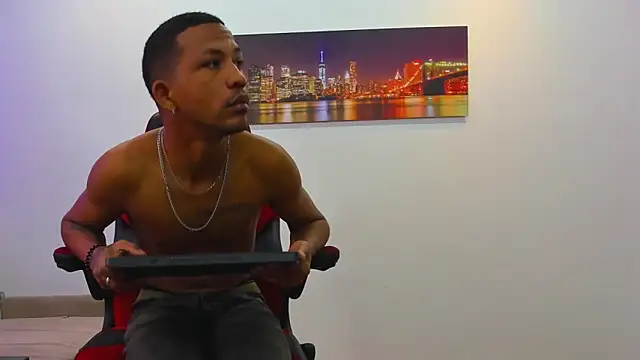 Snapshot of carlos_alber12 chatting on 19, 2, 2025 carlos alber12 online show from 19, 2, 2025