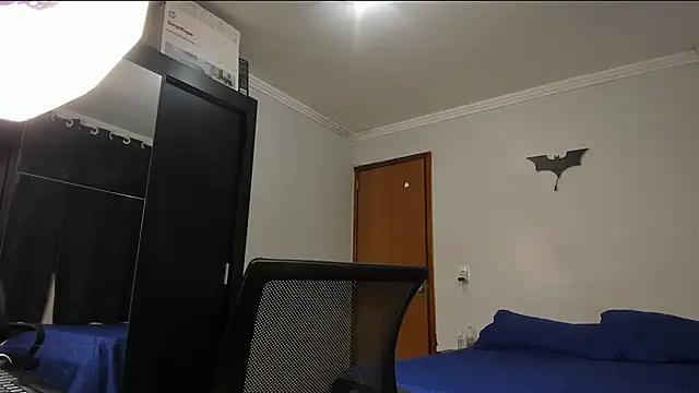 sexyflight online show from 20, 2, 2025