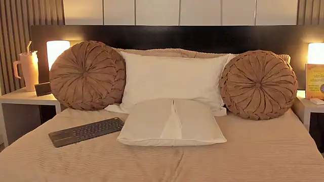 fiorella paris online show from 12, 9, 2025