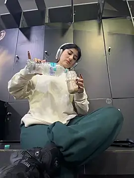 fiorella paris online show from 17, 3, 2026