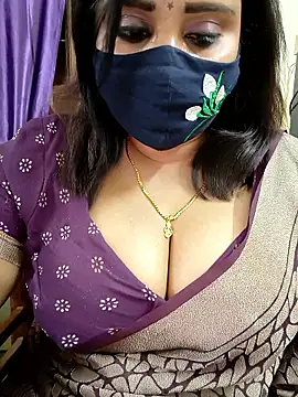 Queenflowerr online show from 18, 3, 2026