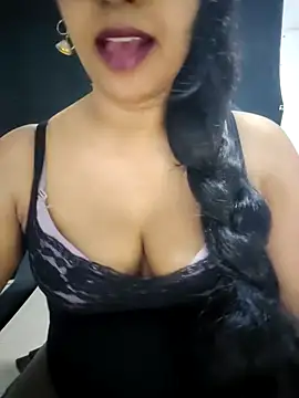 Snapshot of Sexy-Monikaa chatting on 23, 2, 2025 Sexy-Monikaa online show from 23, 2, 2025