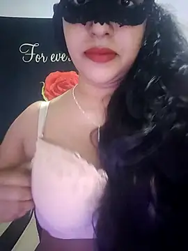 Snapshot of Sexy-Monikaa chatting on 3, 3, 2025 Sexy-Monikaa online show from 3, 3, 2025