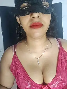 Snapshot of Sexy-Monikaa chatting on 8, 3, 2025 Sexy-Monikaa online show from 8, 3, 2025