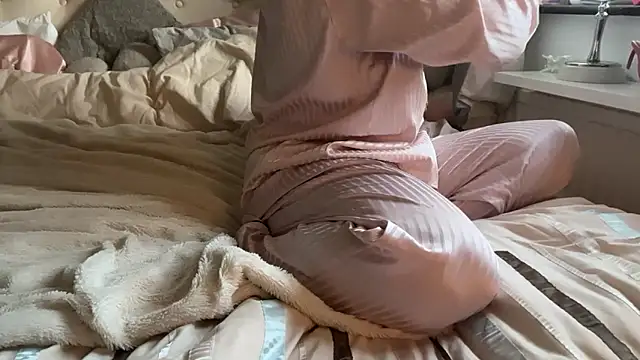 blissdimicco online show from 16, 4, 2026