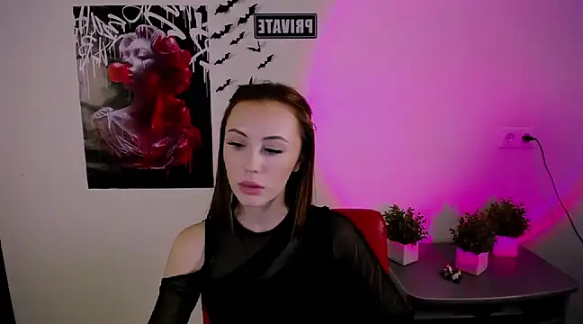 Nikonara Love online show from 8, 3, 2025