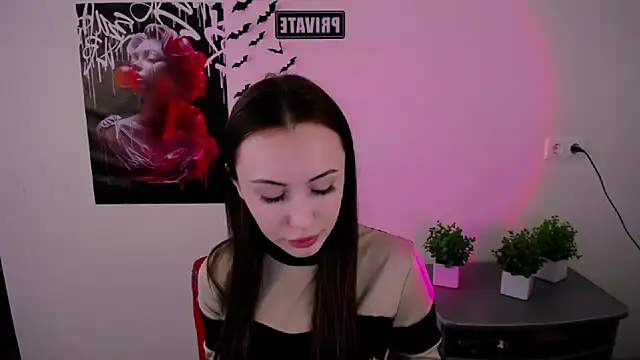 Nikonara Love online show from 16, 3, 2025