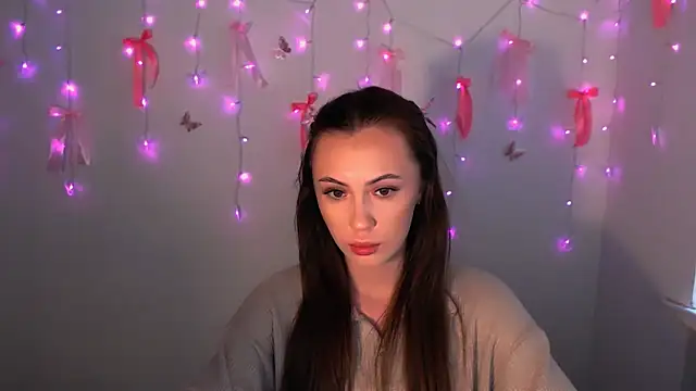 Snapshot of Nikonara_Love chatting on 16, 12, 2025 Nikonara Love online show from 16, 12, 2025