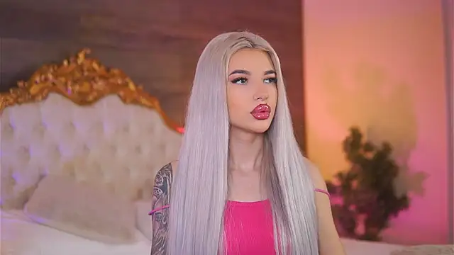 Juicy Jessye online show from 9, 3, 2025