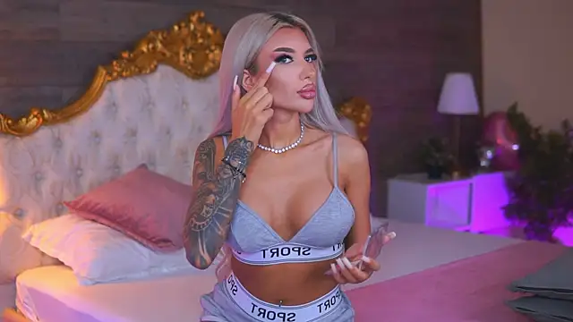 Juicy Jessye online show from 18, 4, 2026