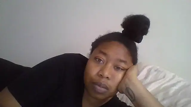 angeliquebelcali online show from 23, 2, 2025