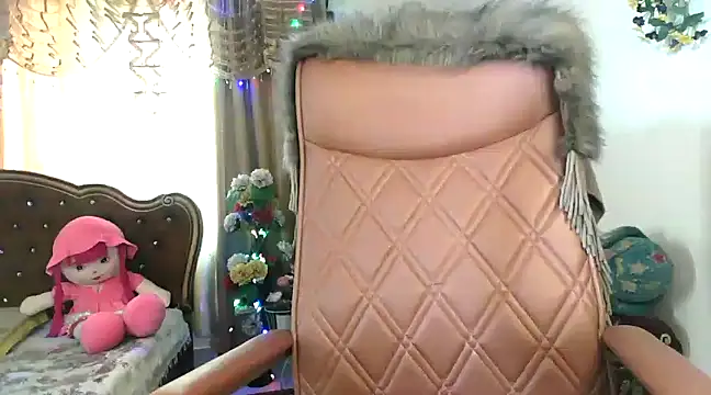 Snapshot of Ohh_Alvirah chatting on 8, 2, 2025 Ohh Alvirah online show from 8, 2, 2025