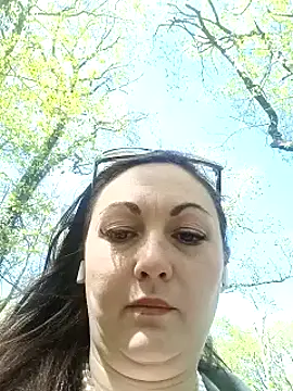 AdorahB3ll3 online show from 6, 4, 2026