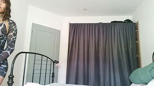 serena  vedette online show from 28, 2, 2026