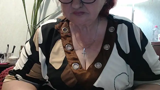 Snapshot of DeniseeRosea chatting on 27, 5, 2026 DeniseeRosea online show from 27, 5, 2026