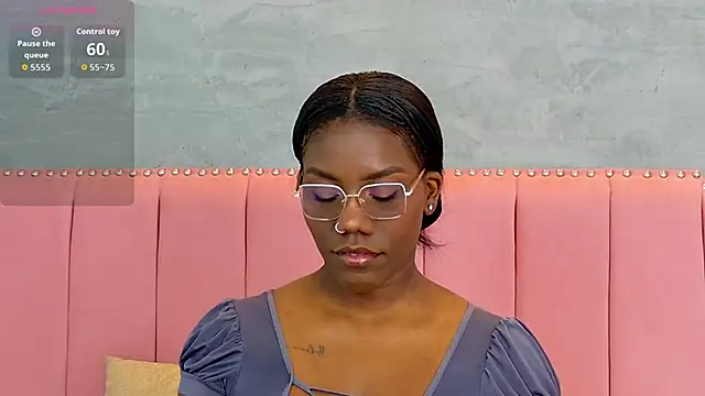 Alaia Colins online show from 20, 2, 2026