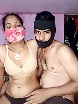 Snapshot of USHA_BHABHI chatting on 23, 4, 2026 USHA BHABHI online show from 23, 4, 2026