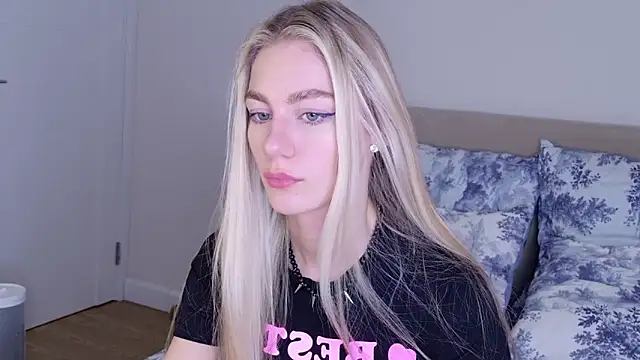 GabriellaOlsen online show from 16, 12, 2025