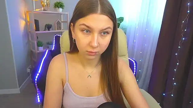 AureliaBliss  online show from 7, 2, 2025