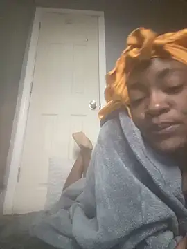 Meerawantsyou online show from 6, 2, 2025