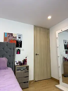 KarlaWild online show from 3, 10, 2025