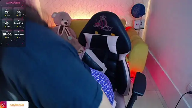 natyk m online show from 4, 2, 2025