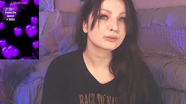 Snapshot of BritneyBarker chatting on 23, 1, 2025 BritneyBarker online show from 23, 1, 2025