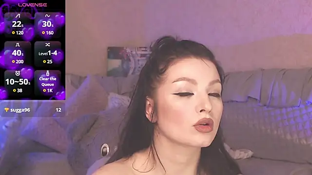 Snapshot of BritneyBarker chatting on 16, 2, 2025 BritneyBarker online show from 16, 2, 2025