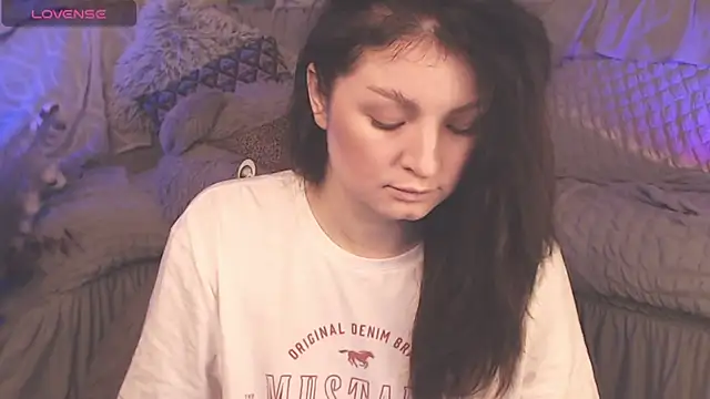 Snapshot of BritneyBarker chatting on 23, 2, 2025 BritneyBarker online show from 23, 2, 2025