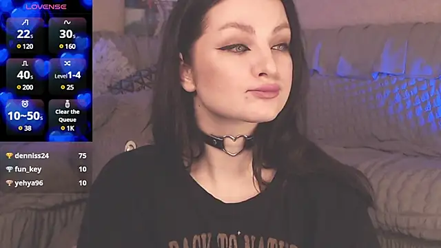 Snapshot of BritneyBarker chatting on 26, 2, 2025 BritneyBarker online show from 26, 2, 2025