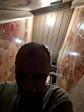 MaxDevilWhite online show from 30, 9, 2025