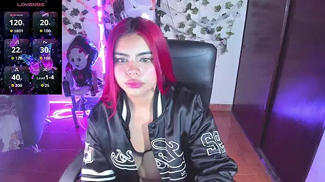 saray  jones online show from 4, 10, 2025